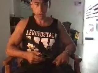 Freechat boss-man-26 on CamSoda