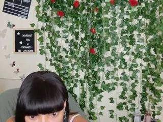 Freechat butterflybooty on CamSoda