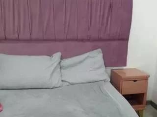 Offline camiilareyes on CamSoda