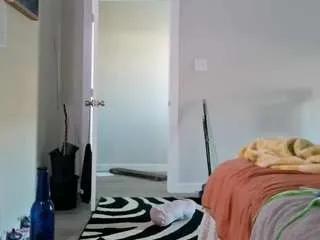 camilleflowers — My energy runs on your tips .. fill my tank and ill make it worth every single token . the fuller it gets the less ill be able to behave [Fill The Tank Show]