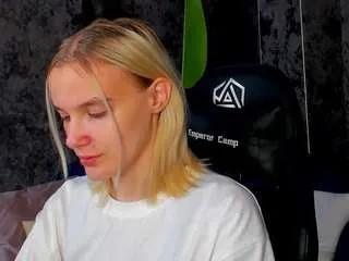 Offline carolin-miller on CamSoda