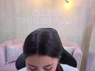 Freechat carolina-moreno-a on CamSoda
