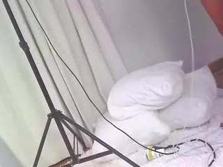 Offline carolinesampaio on CamSoda