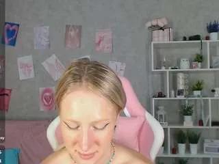 Offline cassie-reed on CamSoda