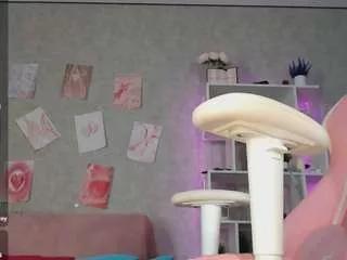 Offline cassie-reed on CamSoda