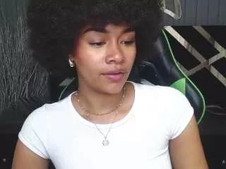 Offline catalina25-t on CamSoda