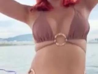 Freechat catalleyahott on CamSoda