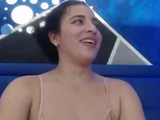 Offline cherry-lov3 on CamSoda