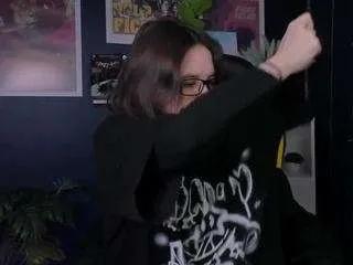 Offline chio-mio on CamSoda