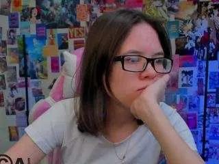 Offline chio-mio on CamSoda