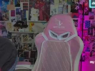 Offline chio-mio on CamSoda