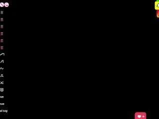 Offline chloe-hot-xxx on CamSoda