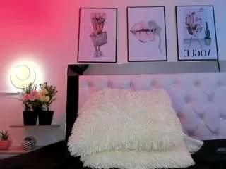 Offline corachandler on CamSoda