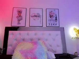 Offline corachandler on CamSoda