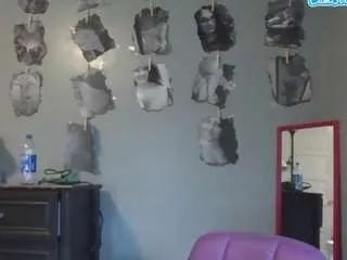 Offline curlyhair3dqt on CamSoda