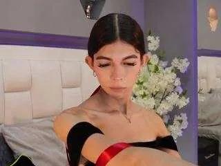 Offline cutearii on CamSoda