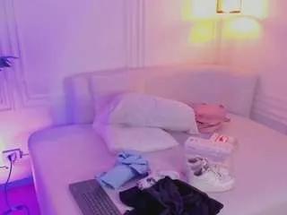 Offline dafnne-hills on CamSoda