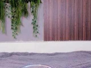 Offline dakotaferreti on CamSoda