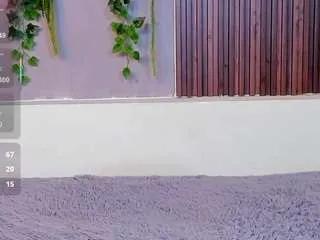 dakotaferreti — play pussy [333 tokens remaining]