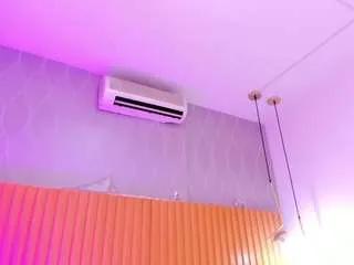 Offline danaalamiri on CamSoda