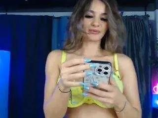 Freechat danieleaida on CamSoda