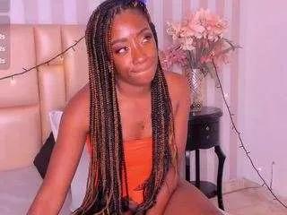 Freechat darkhonney on CamSoda