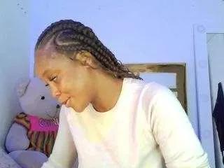 Offline dayanasweet on CamSoda