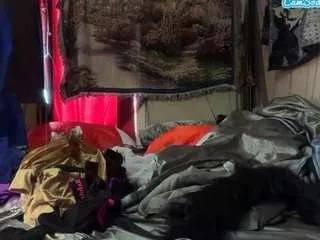 Offline delightfuldark on CamSoda