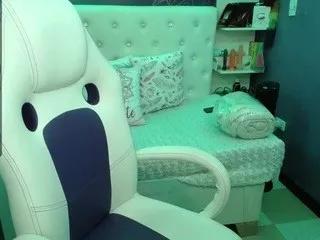 Offline devora-sammer on CamSoda