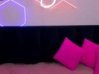 Offline dianagarrett on CamSoda