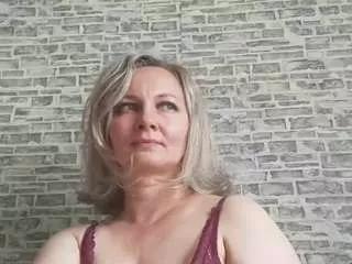 Offline edithmanning on CamSoda