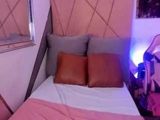 Offline ela-beli on CamSoda