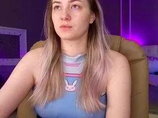 elinanortas — Golden Ticket Show: JOI (100 tokens per ticket)