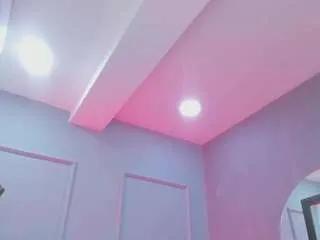 Offline elisa-castrillon on CamSoda