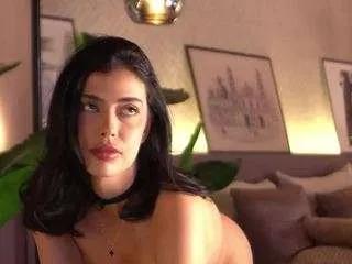 Freechat ellediane on CamSoda