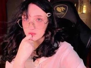 Offline elliejay1 on CamSoda