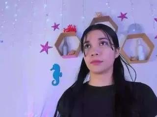 Freechat emily-parrker on CamSoda