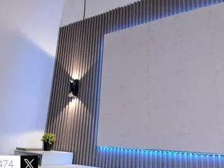 Offline emmaazc on CamSoda