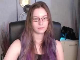 Offline emmatease94 on CamSoda