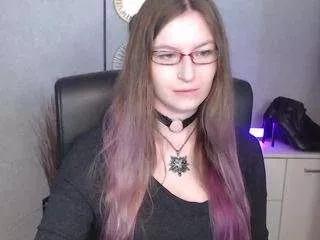 Offline emmatease94 on CamSoda