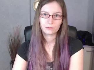 Offline emmatease94 on CamSoda