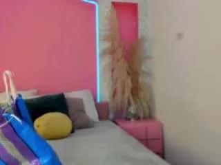 Offline emyliesander on CamSoda