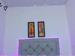 Offline evelynquee on CamSoda