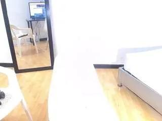 Offline exotic-karmella on CamSoda