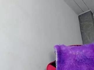 Offline flaca57 on CamSoda