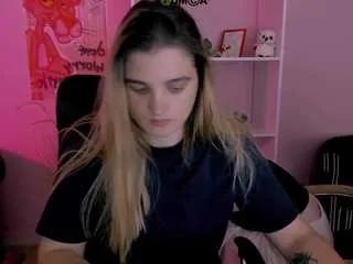 Offline foxy-tease on CamSoda