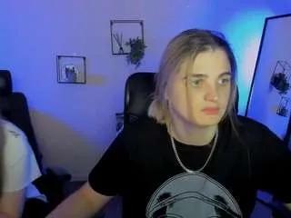 Offline foxy-tease on CamSoda