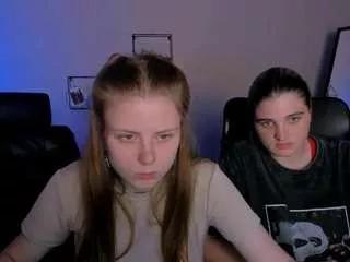 Offline foxy-tease on CamSoda