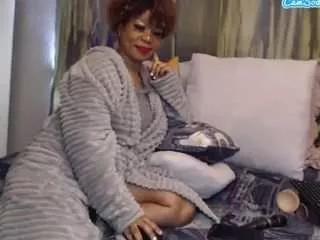 Offline foxybrowmxx on CamSoda