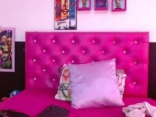 Offline georgia-ran on CamSoda